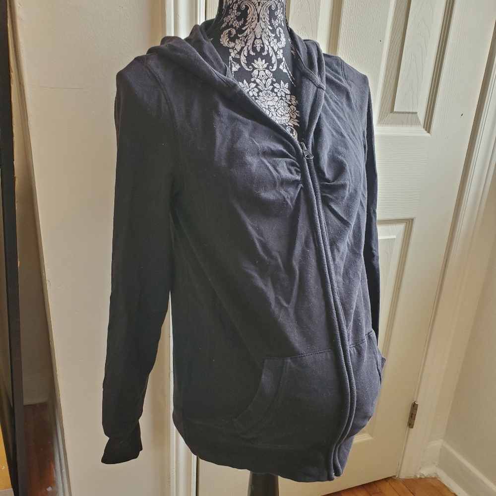 Maternity hoodie